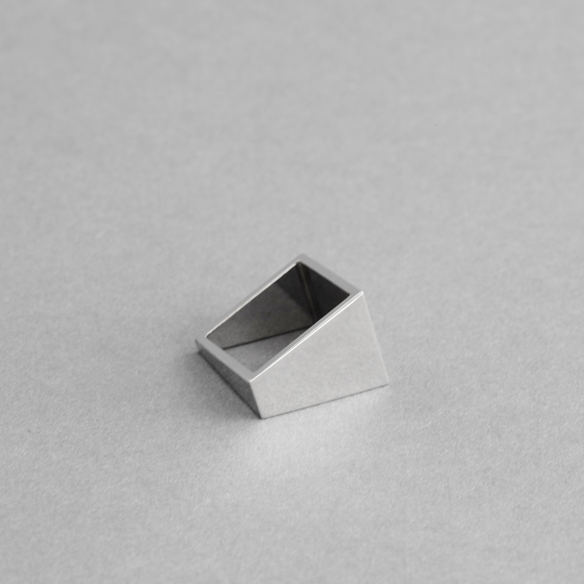 SILVER SQUARE RING – Geometric Sterling Silver Statement Ring